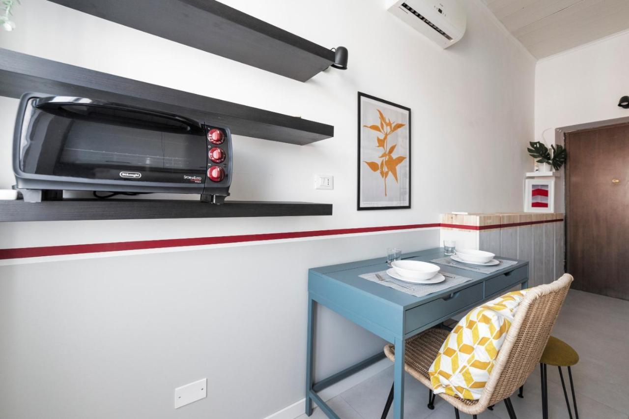 מילאנו Naviglio Pavese Studio Apartment מראה חיצוני תמונה